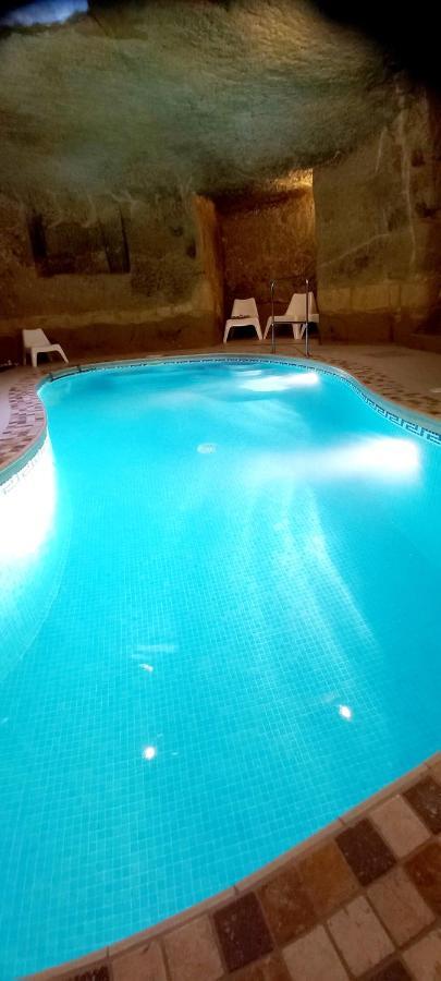 Ta Majsi Farmhouse With Indoor Heated Pool San Lawrenz Eksteriør bilde