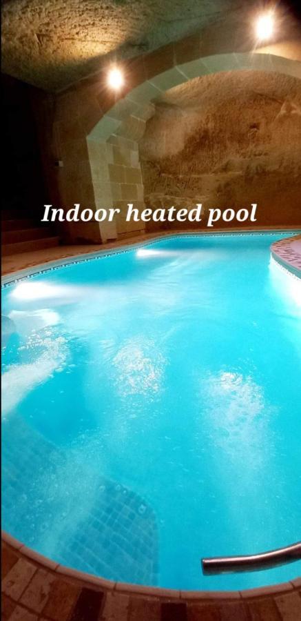 Ta Majsi Farmhouse With Indoor Heated Pool San Lawrenz Eksteriør bilde